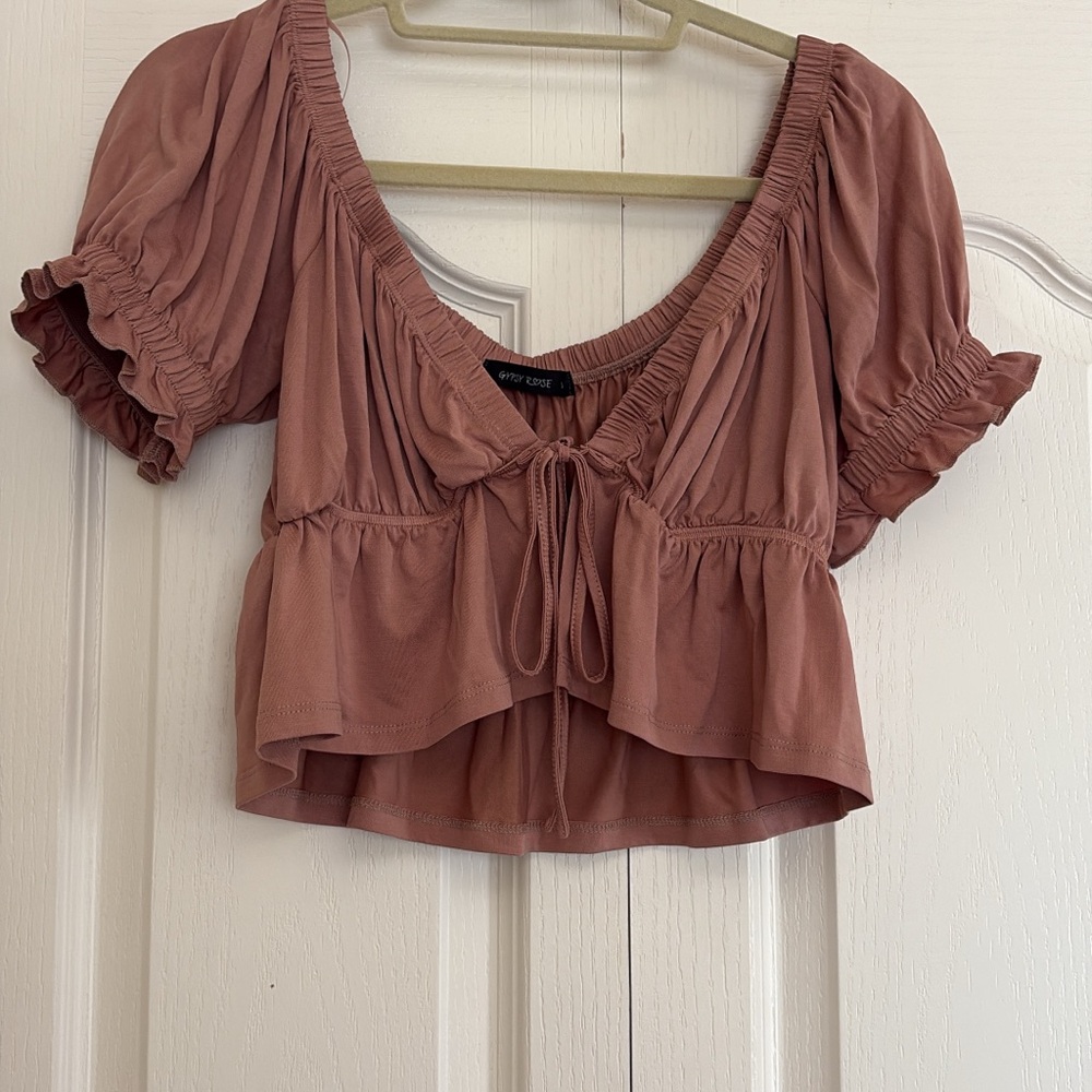 Elegant Mauve Ruched Crop Top